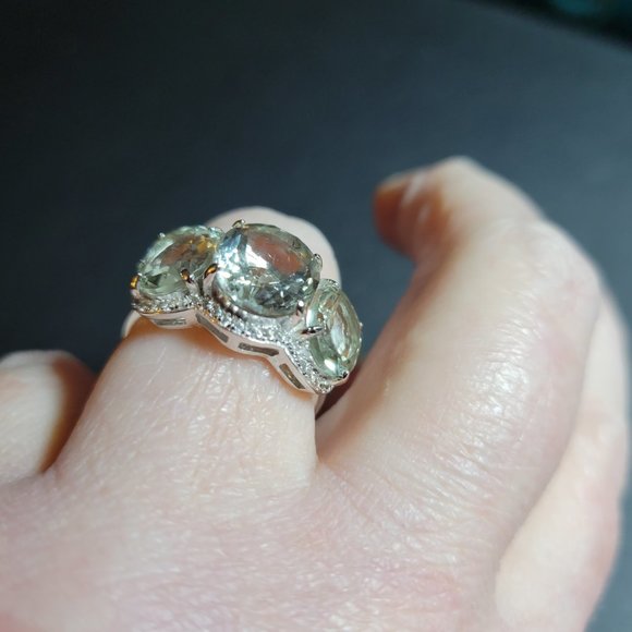 JTV- PRASIOLITE WITH WHITE ZIRCON SILVER 3-STONE RING - Picture 7 of 8